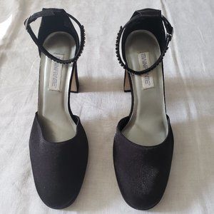 MAINFRAME Block Heels Strappy Womens Black Shoes SZ 10M